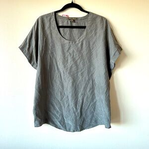 NWT Tommy Bahama Small 100% Silk Shirt Gray Relaxed Fit Cap Sleeves Vintage Top